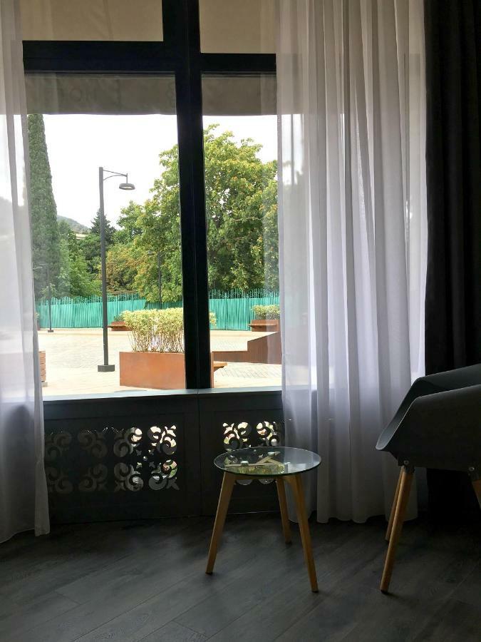 Atoneli Hotel Τυφλίδα Εξωτερικό φωτογραφία