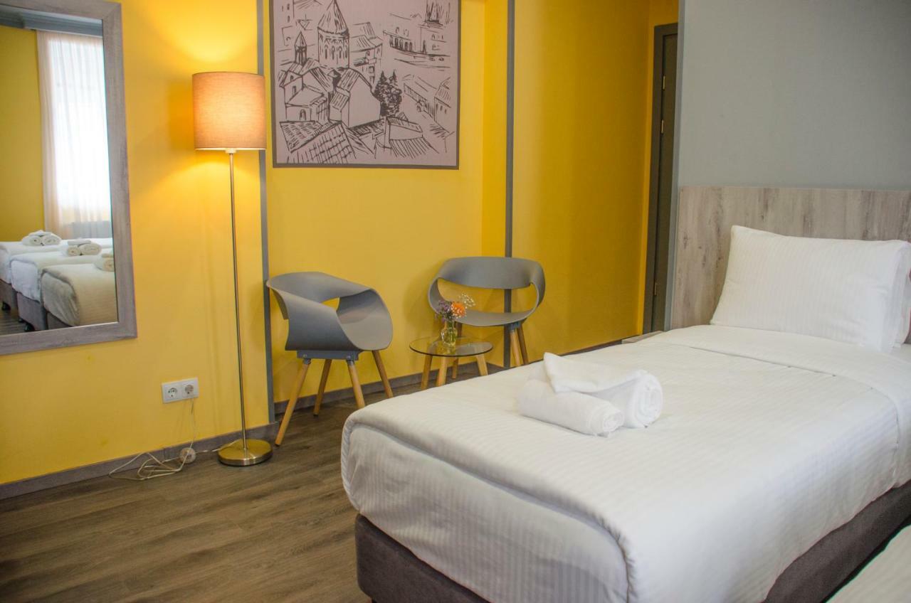 Atoneli Hotel Τυφλίδα Εξωτερικό φωτογραφία